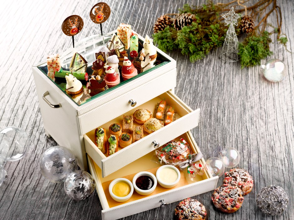 fairmont-singapore-swissotel-the-stamford_antidote_festive-afternoon-tea